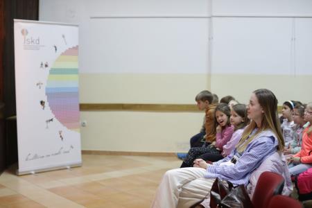 20.3.2025_GLEDALISKE SKUPINE_DOBRNIC_JSKD_FOTO_STUDIOPRAPROTKA291